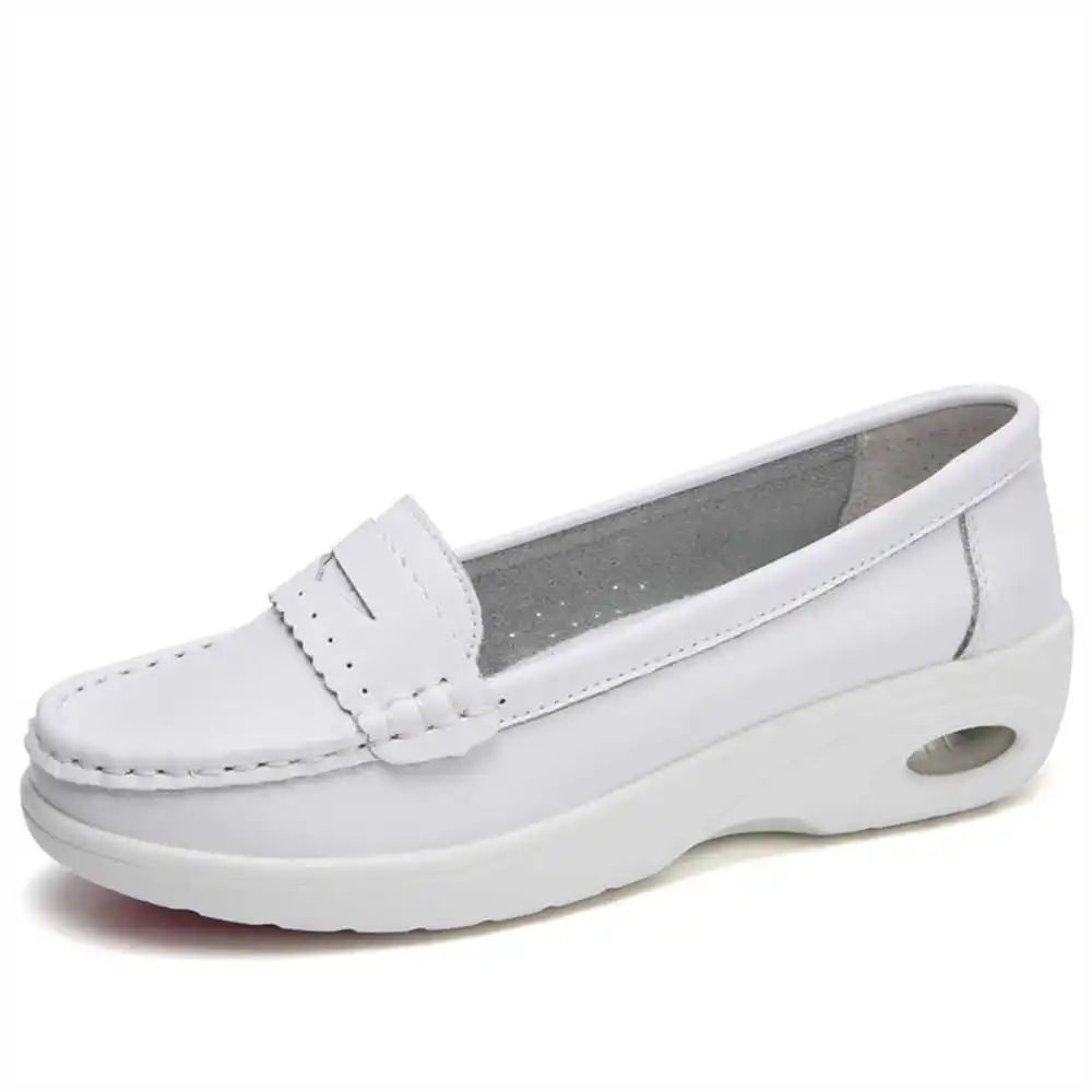 Thick Sole Slipon White Traine - Men'S Grooming Deodorant ulasan dan harga